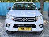 Toyota Hilux 2018 годаүшін15 588 000 тг. в Алматы