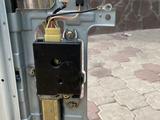 Люк в сборе с механизмом на Ниссан X-trail Т30 за 80 000 тг. в Караганда – фото 4