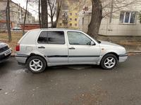 Volkswagen Golf 1993 годаfor1 350 000 тг. в Усть-Каменогорск