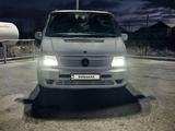 Mercedes-Benz V 230 1998 годаfor4 200 000 тг. в Актобе – фото 2