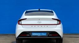 Hyundai Sonata 2022 годаүшін13 800 000 тг. в Алматы – фото 4