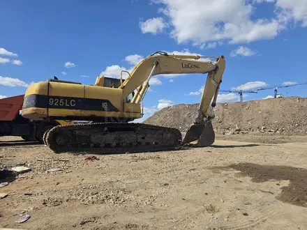 LiuGong  CLG 925E 2013 года за 7 500 000 тг. в Астана – фото 3