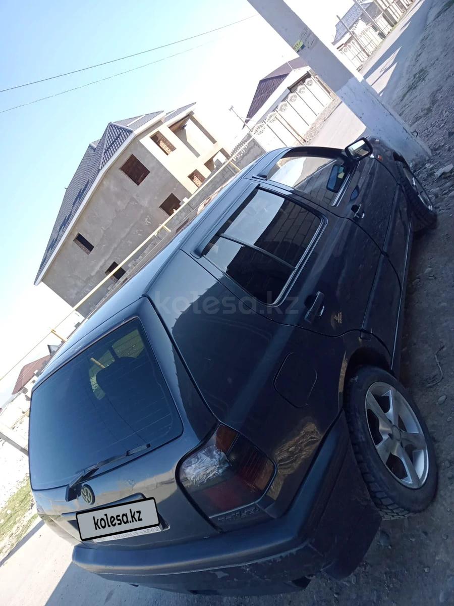 Volkswagen Golf 1993 г.