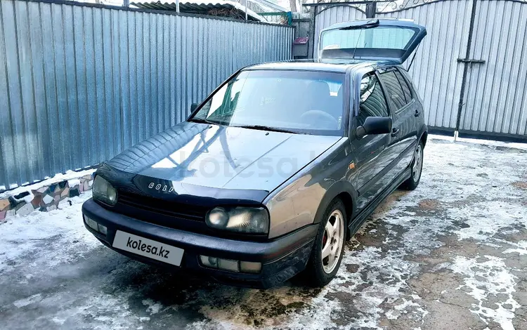 Volkswagen Golf 1995 годаүшін1 700 000 тг. в Алматы