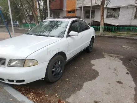 Audi A4 1996 года за 1 000 000 тг. в Алматы – фото 3