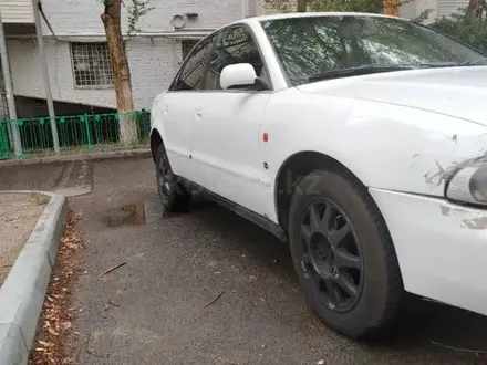 Audi A4 1996 года за 1 000 000 тг. в Алматы – фото 5