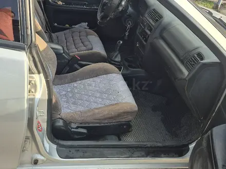 Mazda 323 1995 года за 1 000 000 тг. в Алматы – фото 5
