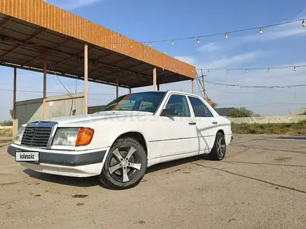 Mercedes-Benz E 200 1989 года за 650 000 тг. в Шымкент