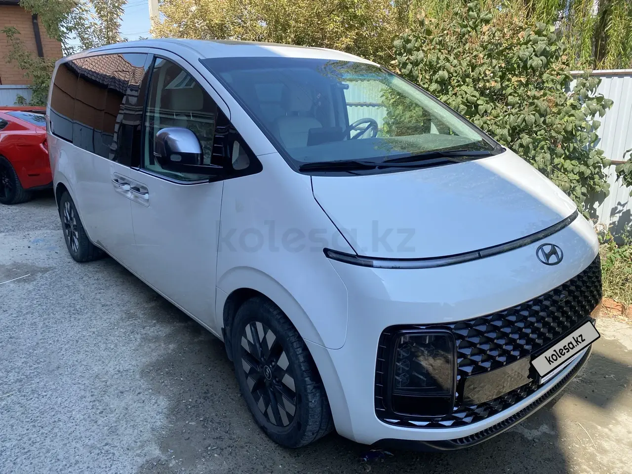Hyundai Staria, 2023