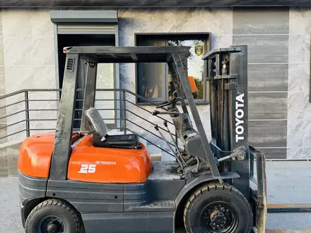 Toyota  6F 2007 года за 2 900 000 тг. в Шымкент