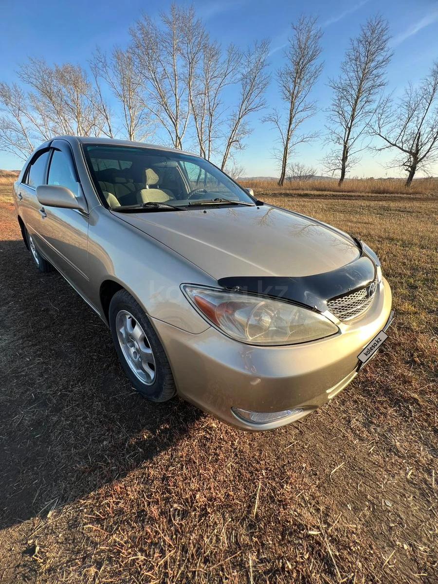 Toyota Camry 2003 г.