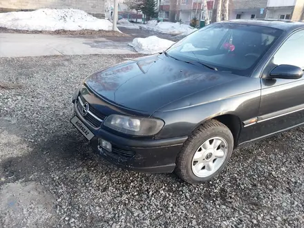 Opel Omega 1998 года за 1 800 000 тг. в Усть-Каменогорск – фото 2