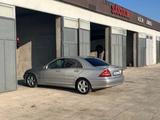 Mercedes-Benz C 240 2001 годаfor3 600 000 тг. в Актау – фото 3