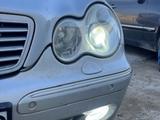 Mercedes-Benz C 240 2001 годаfor3 600 000 тг. в Актау