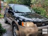 Ford Escape 2001 годаүшін3 800 000 тг. в Алматы