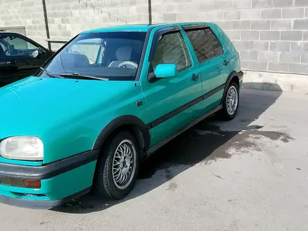 Volkswagen Golf 1992 года за 1 100 000 тг. в Алматы – фото 2