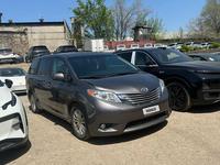 Toyota Sienna 2017 года за 11 000 000 тг. в Астана