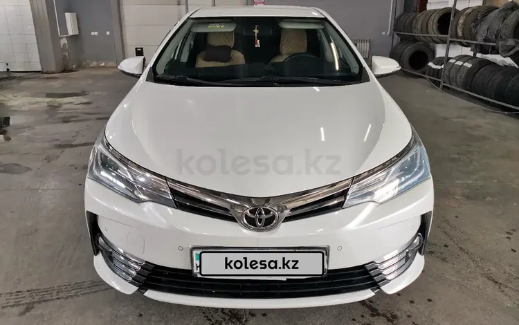 Toyota Corolla 2018 годаfor10 500 000 тг. в Атырау