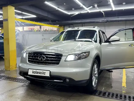 Infiniti FX35 2006 года за 6 000 000 тг. в Алматы – фото 3