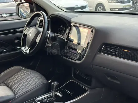 Mitsubishi Outlander 2022 года за 13 000 000 тг. в Актобе – фото 6