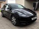 Tesla Model Y 2022 года за 16 300 000 тг. в Алматы