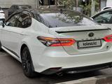 Toyota Camry 2021 года за 18 000 000 тг. в Тараз – фото 3