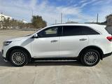 Kia Sorento 2015 года за 11 500 000 тг. в Атырау – фото 5