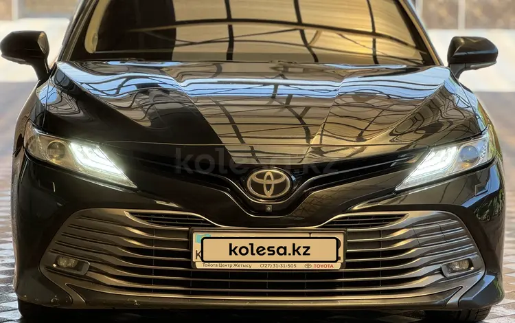 Toyota Camry 2019 года за 16 600 000 тг. в Алматы