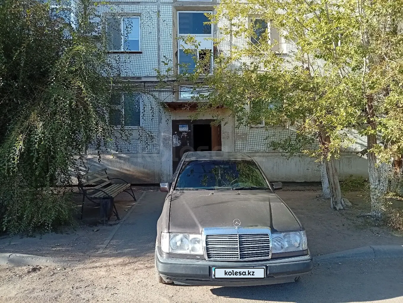 Mercedes-Benz E-Class, 1991