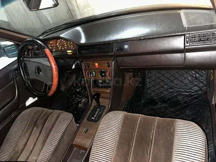 Mercedes-Benz E 230 1988 года за 1 600 000 тг. в Алматы – фото 8