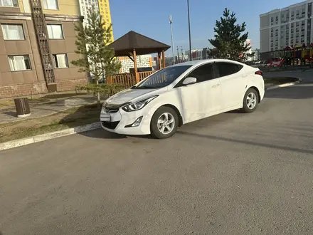 Hyundai Elantra 2015 года за 5 950 000 тг. в Астана