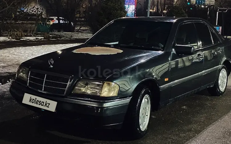 Mercedes-Benz C 180 1994 годаfor1 350 000 тг. в Алматы