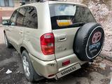 Toyota RAV4 2001 года за 4 500 000 тг. в Есик – фото 4