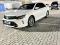 Toyota Camry 2017 года за 13 600 000 тг. в Алматы