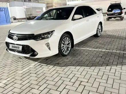 Toyota Camry 2017 года за 13 999 999 тг. в Алматы – фото 2