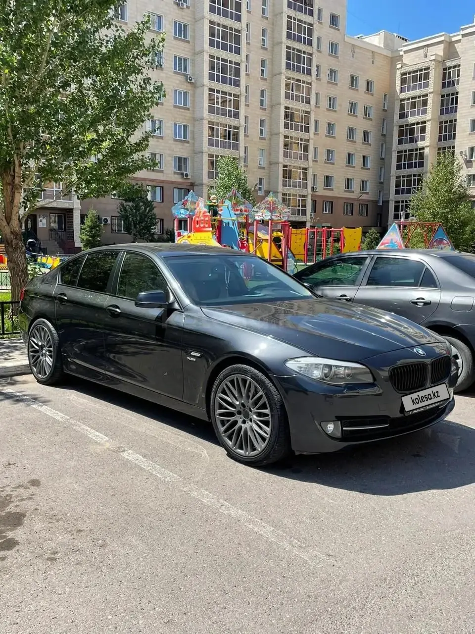 BMW 5 Series, 2011