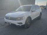 Volkswagen Tiguan 2017 года за 7 500 000 тг. в Уральск