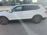 Volkswagen Tiguan 2017 года за 7 500 000 тг. в Уральск – фото 5