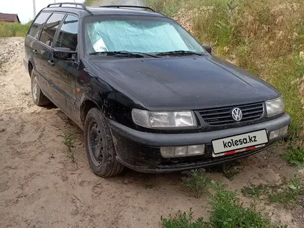 Volkswagen Passat 1995 года за 1 800 000 тг. в Алматы – фото 2