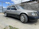 Mercedes-Benz E 230 1992 годаүшін1 400 000 тг. в Житикара – фото 2