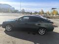 Toyota Avensis 1998 года за 1 600 000 тг. в Караганда – фото 2