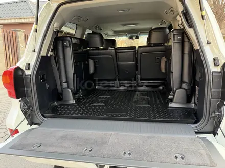 Toyota Land Cruiser 2013 года за 26 900 000 тг. в Алматы – фото 19