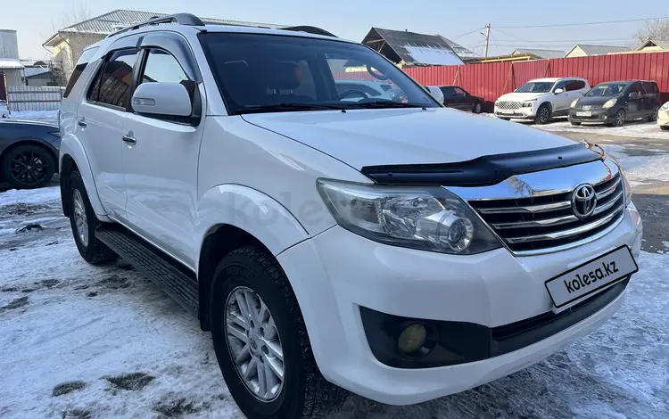 Toyota Fortuner 2015 годаfor12 550 000 тг. в Алматы