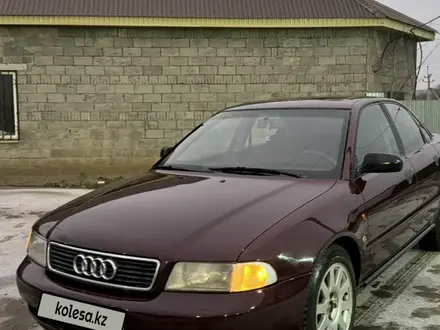 Audi A4 1995 года за 2 200 000 тг. в Уральск – фото 2