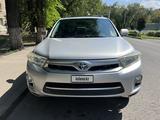 Toyota Highlander 2012 года за 13 500 000 тг. в Астана – фото 4