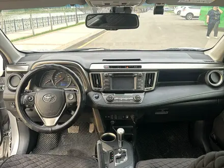 Toyota RAV4 2013 года за 9 000 000 тг. в Астана – фото 12