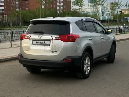 Toyota RAV4 2013 года за 9 000 000 тг. в Астана – фото 3