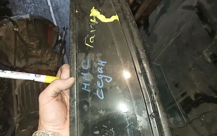 Форточка задняя левая седан за 6 000 тг. в Алматы