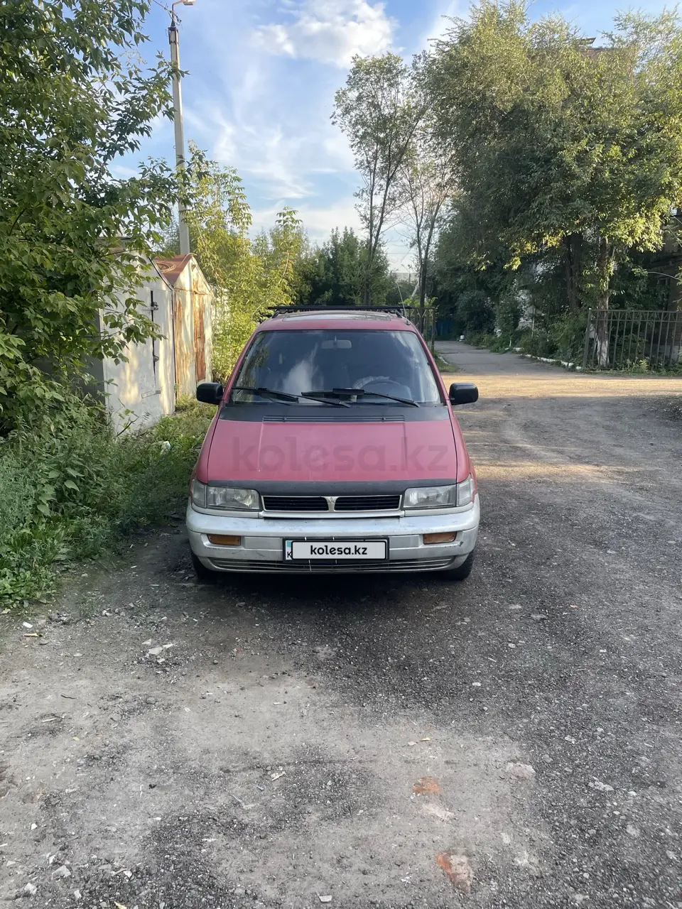 Mitsubishi Space Runner, 1991