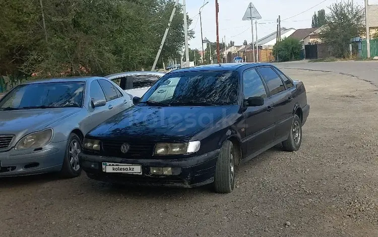 Volkswagen Passat 1996 годаүшін1 450 000 тг. в Тараз